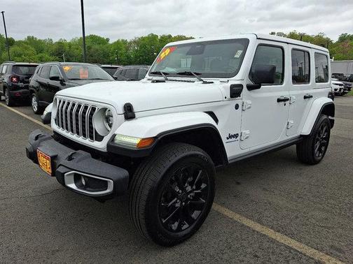 Bright White Clearcoat 2025 Jeep Wrangler 4xe Sahara