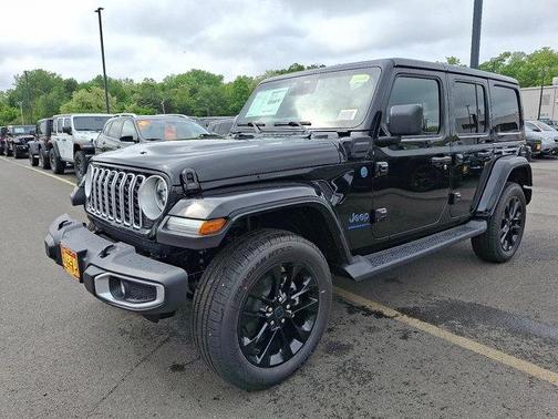 2025 Jeep Wrangler 4xe Sahara