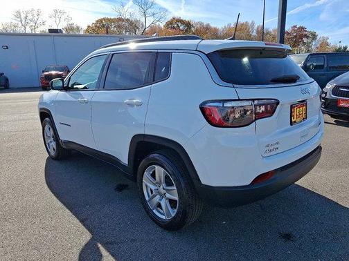 2022 Jeep Compass Latitude