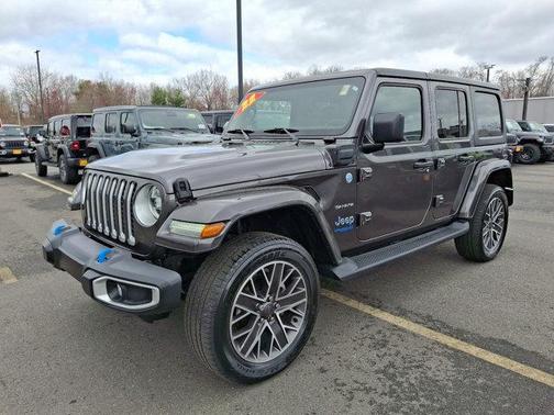2022 Jeep Wrangler Unlimited 4xe Sahara