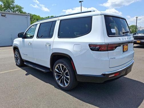 2025 Jeep Wagoneer Carbide 4x4