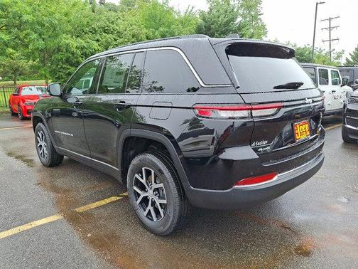 2025 Jeep Grand Cherokee Limited X