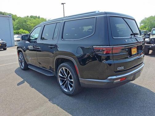 2022 Jeep Wagoneer Series II 4x4