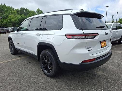 2025 Jeep Grand Cherokee L Altitude