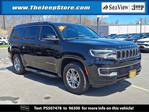 Diamond Black Crystal Pearlcoat 2023 Jeep Wagoneer Series I 4x4