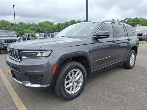 2022 Jeep Grand Cherokee L Laredo