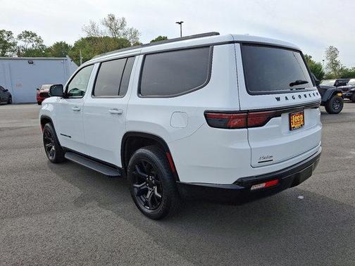 2023 Jeep Wagoneer Series II Carbide 4x4