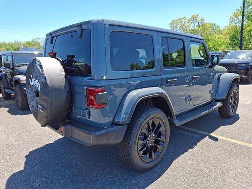 2025 Jeep Wrangler 4xe Sahara