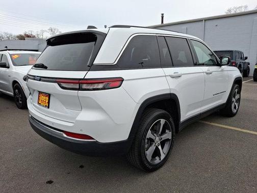2023 Jeep Grand Cherokee 4xe Base
