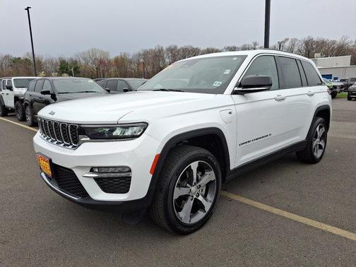 2023 Jeep Grand Cherokee 4xe Base