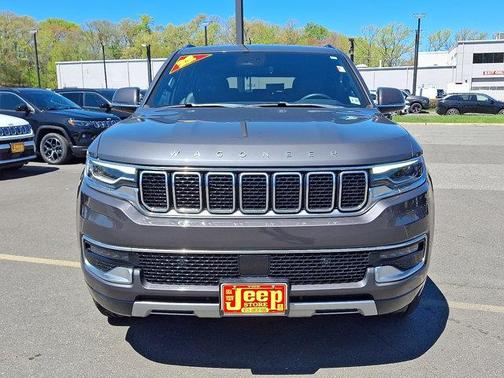 Baltic Gray Metallic Clearcoat 2022 Jeep Wagoneer Series II 4x4