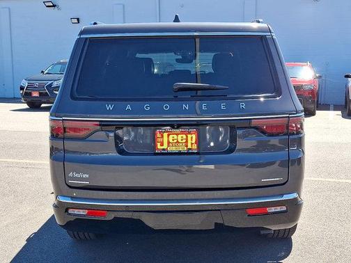 Baltic Gray Metallic Clearcoat 2022 Jeep Wagoneer Series II 4x4