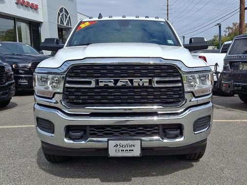 2022 RAM 2500 Big Horn Crew Cab 4x4 6'4' Box