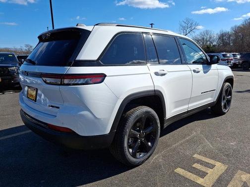 2025 Jeep Grand Cherokee Limited X
