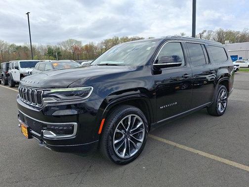 2023 Jeep Wagoneer L Series III 4x4