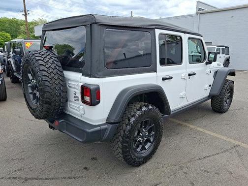 Bright White Clearcoat 2025 Jeep Wrangler Willys