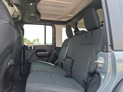 2025 Jeep Wrangler 4xe Willys