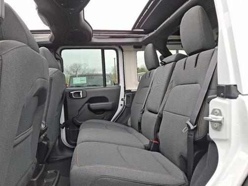2025 Jeep Wrangler 4xe Willys