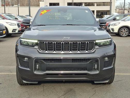 2022 Jeep Grand Cherokee Overland