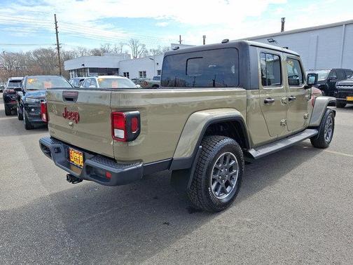 2020 Jeep Gladiator Altitude 4x4