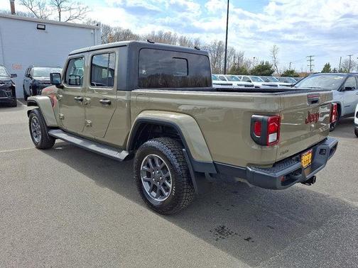 2020 Jeep Gladiator Altitude 4x4