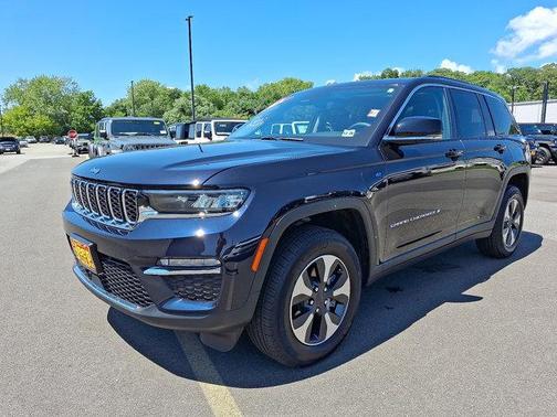 2024 Jeep Grand Cherokee 4xe Base