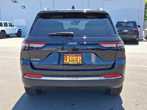 2024 Jeep Grand Cherokee 4xe Base