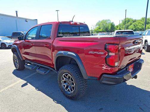 Radiant Red Tintcoat 2025 Chevrolet Colorado ZR2