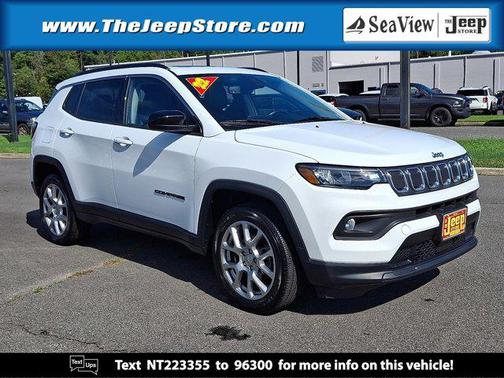 2022 Jeep Compass Latitude Lux