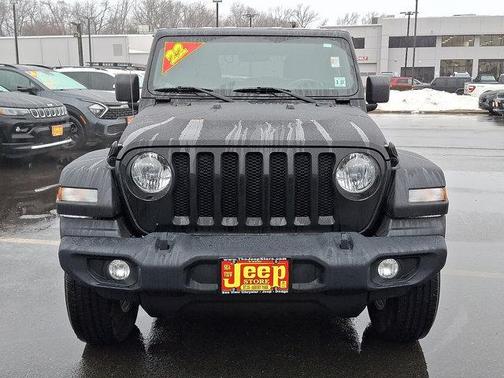 2022 Jeep Wrangler Sport S