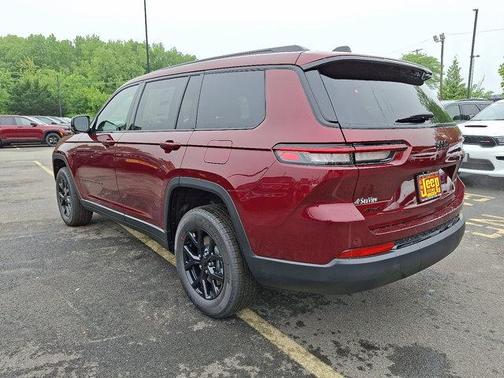 2025 Jeep Grand Cherokee L Altitude