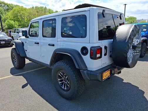 Bright White Clearcoat 2026 Jeep Wrangler Willys