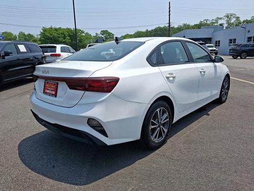 2022 Kia Forte LXS