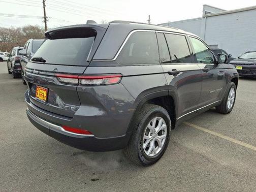 2022 Jeep Grand Cherokee Limited