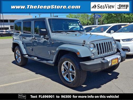 Anvil Clearcoat 2015 Jeep Wrangler Unlimited Sahara