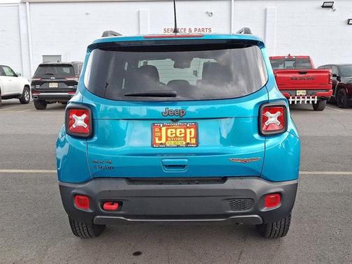 2021 Jeep Renegade Trailhawk