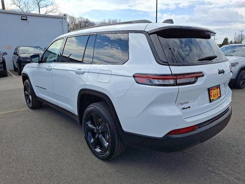 2025 Jeep Grand Cherokee L Altitude