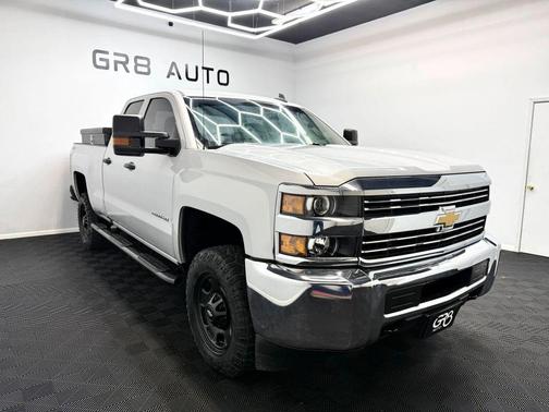 Silver Ice Metallic 2018 Chevrolet Silverado 2500 WT Truck