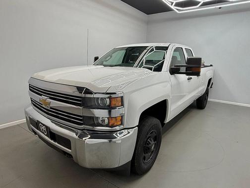 2018 Chevrolet Silverado 2500 Work Truck Pickup 4D 8 ft