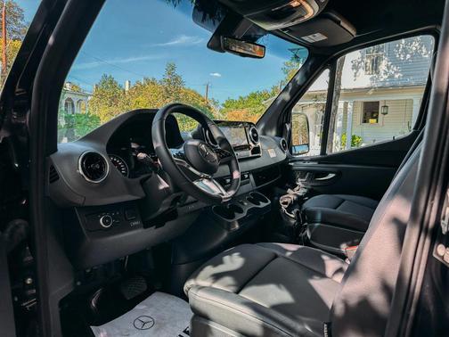 2025 Mercedes-Benz Sprinter 3500XD High Roof