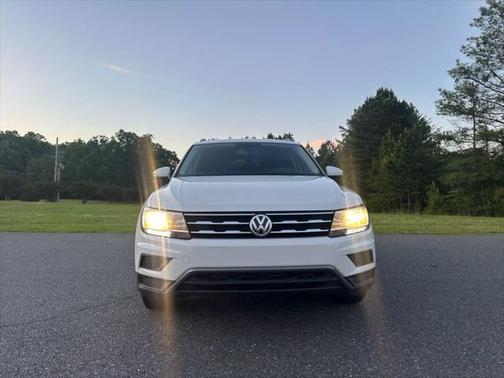 2019 Volkswagen Tiguan 2.0T SE
