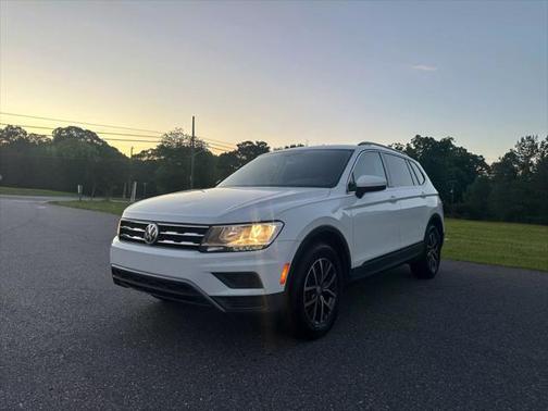 2019 Volkswagen Tiguan 2.0T SE