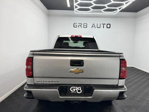 2018 Chevrolet Silverado 1500 Custom