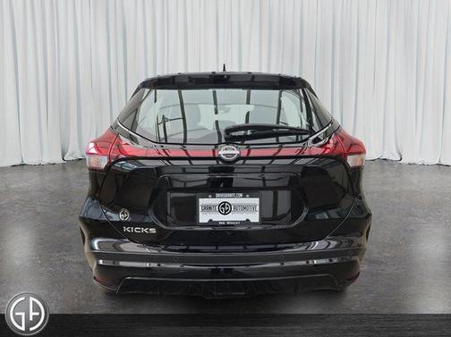 2023 Nissan Kicks S