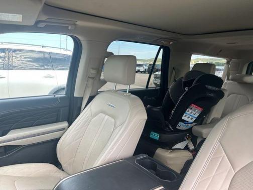 2023 Ford Expedition Max Platinum