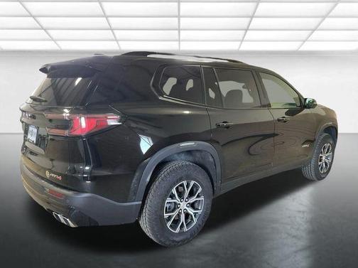 2024 GMC Acadia AT4