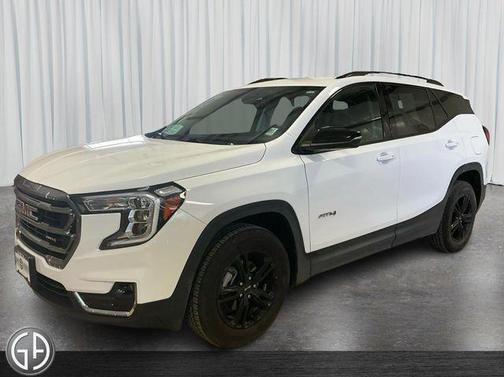 2023 GMC Terrain AT4