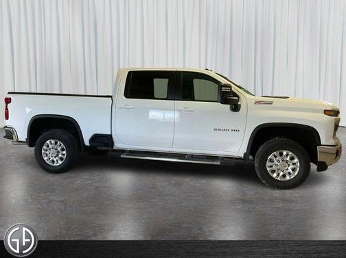 2024 Chevrolet Silverado 3500 LT