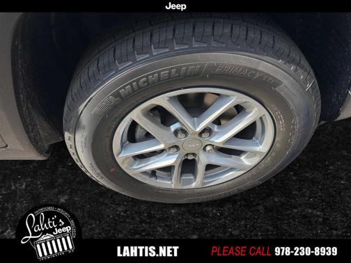 2025 Jeep Grand Cherokee Laredo X