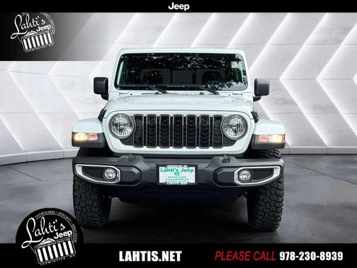 2025 Jeep Gladiator Sport